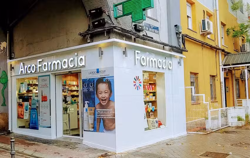 Arco Farmacia Usera