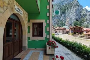 Botiqu&iacute;n la Hermida