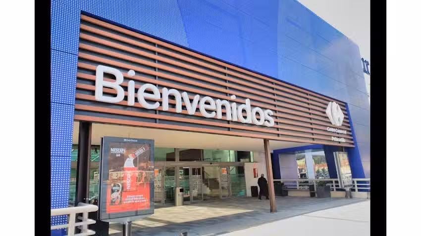 Centro Comercial Pe&ntilde;acastillo