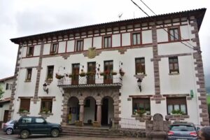 DAVID GARC&Iacute;A NAVARRO