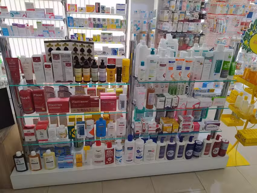De la Rosa Tirado, &Aacute;ngel Farmacia online: Comprar Productos de Parafarmacia a Domicilio.