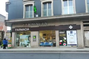 Divina Mar&iacute;a P&aacute;jaro Lago