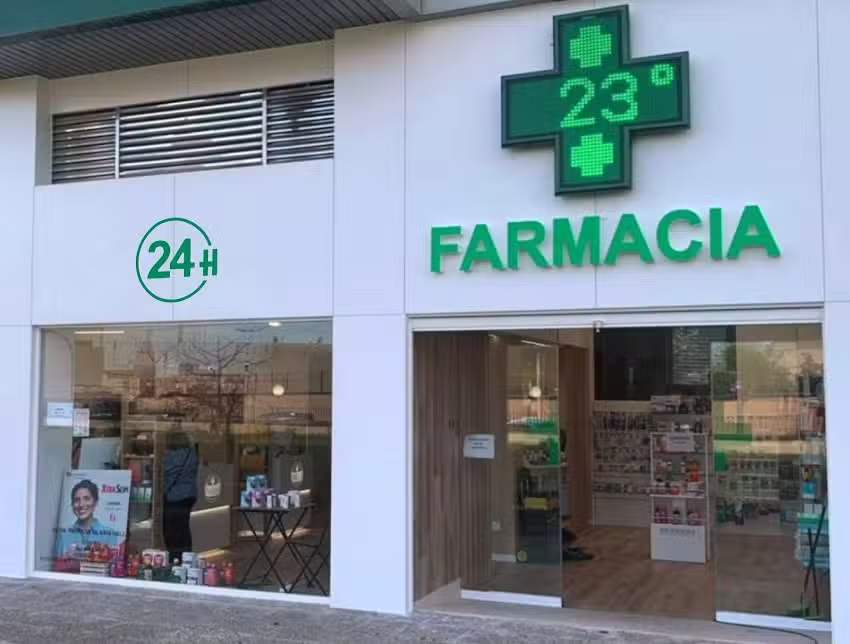 FARMACIA 24h HELCA (Patricia Olaria Hellin)