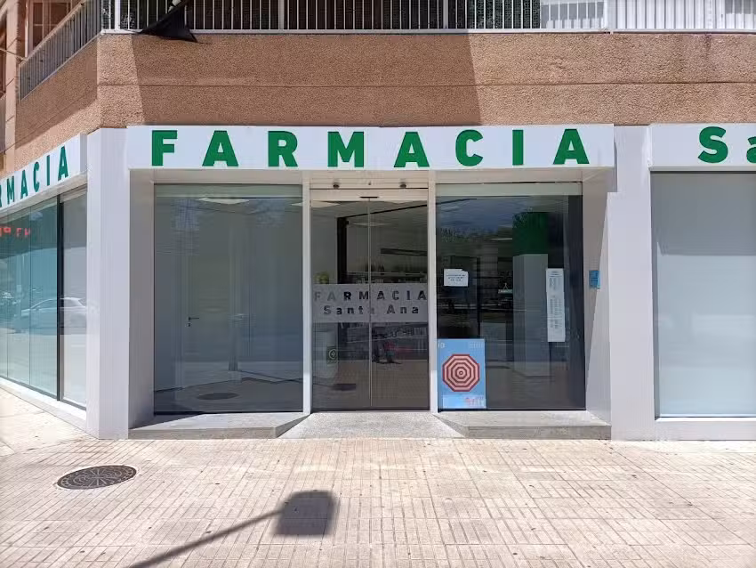 Farmacia 365 DIAS 13 Horas Santa Ana. (Ldo. Segundo Ros Sanchez)