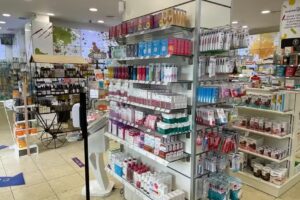 &ndash; Farmacia 7 Palmas &ndash; Lcdo. Carlos Monz&oacute;n Pulido