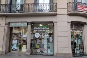 Farm&agrave;cia Abad