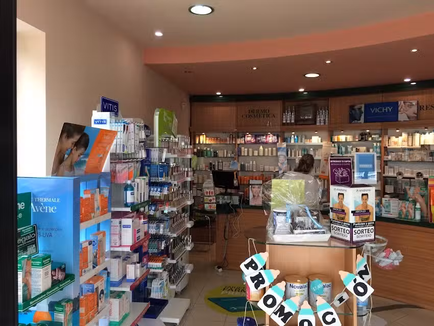 Farmacia Adela Lavigne