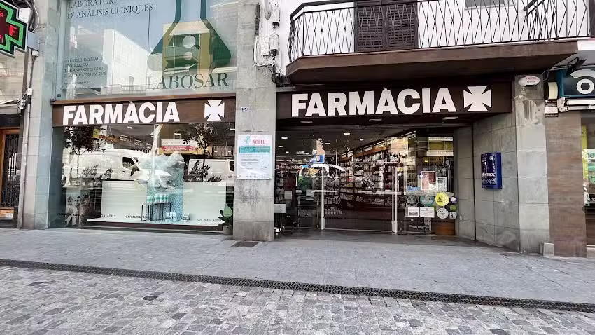 Farm&agrave;cia Adell