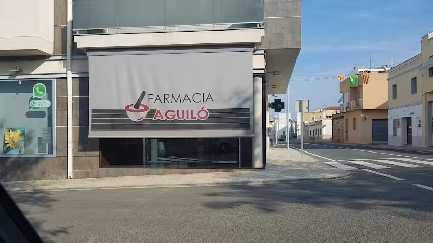 Farm&agrave;cia Aguil&oacute;