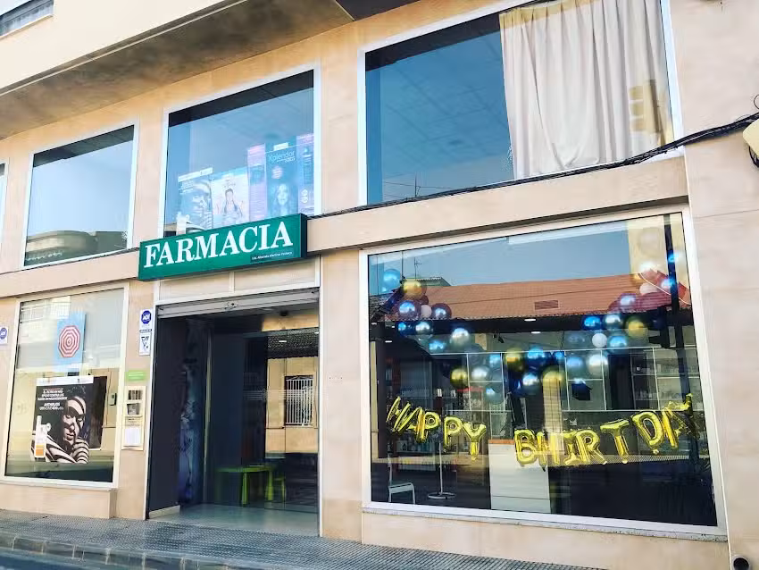 FARMACIA AKOS LDA. ALBORADA MARTINEZ PACHECO