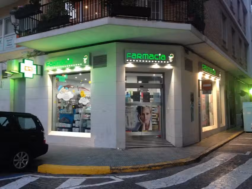 Farmacia Alejandra Piera Ventura