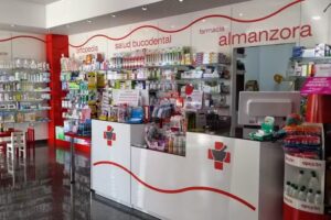 FARMACIA ALMANZORA (Lda.M.Amor Peña Segura)