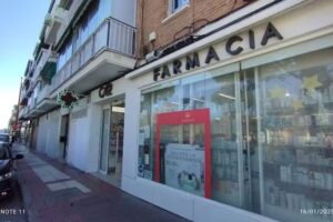 Farmacia Almudena L&oacute;pez Fdez del Campo. Farmacia C-42