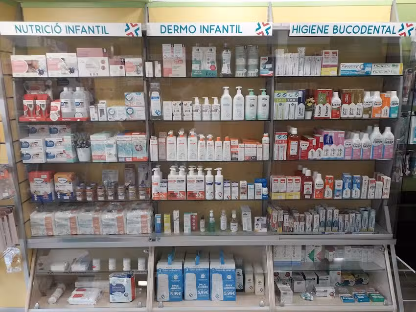 Farmacia Ana Mar&iacute;a Cabeceran Esteve