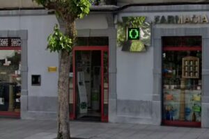 Farmacia Ana Mar&iacute;a Montes Oroz (antes Vital Gonz&aacute;lez &ndash; Sotrondio)
