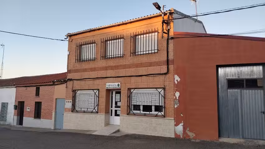 Farmacia Ana Nafr&iacute;a Caballero