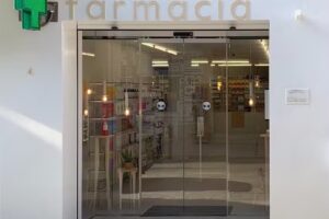 Farmacia Angulo Tovar