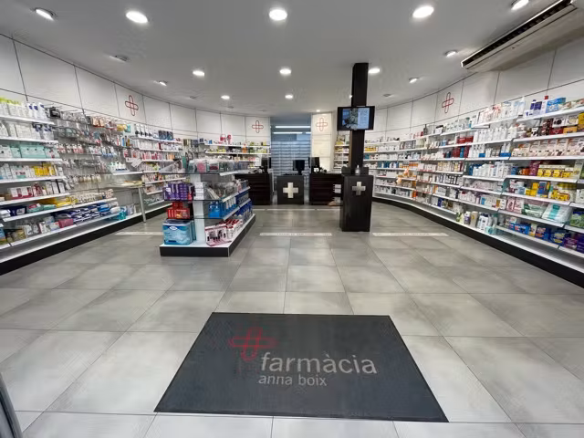 Farm&agrave;cia Anna Boix
