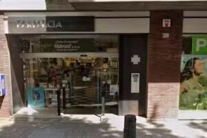 Farm&agrave;cia Anna Fina Riera