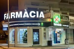 Farm&agrave;cia Anna Martinoy &ndash; l&rsquo;Escala &ndash; Riells