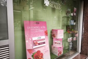 Farm&agrave;cia Anna Reales