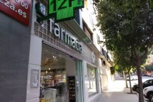 Farmacia Antracita CB.