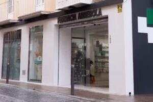 Farmacia Arrebola