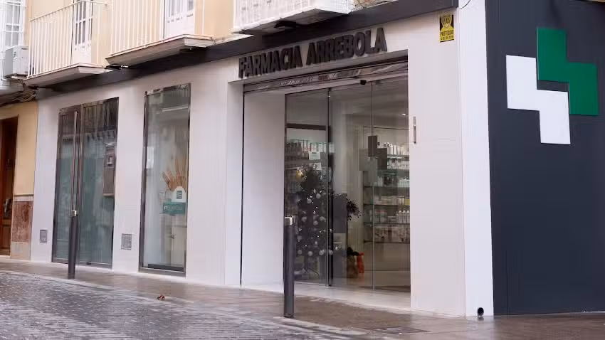 Farmacia Arrebola