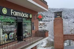 Farm&agrave;cia &middot; Audiologia &middot; Ortop&egrave;dia Esteve Iglesias Manero