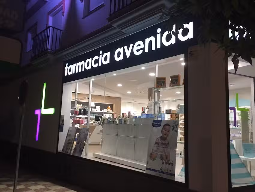 FARMACIA AVENIDA PIZARRA