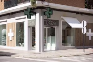 Farmacia Aznar Calahorra, 365 DIAS ABIERTOS