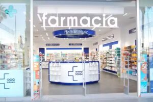 Farmacia Aznar Ruiz ( en Muelle Uno )