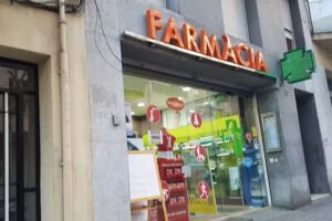 Farm&agrave;cia Baix Guinard&oacute;