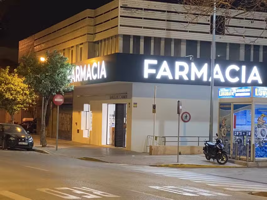 Farmacia ba&ntilde;os del Carmen