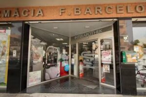 Farm&agrave;cia Barcelona Mart&iacute; &ndash; Farm&agrave;cia en Cambrils