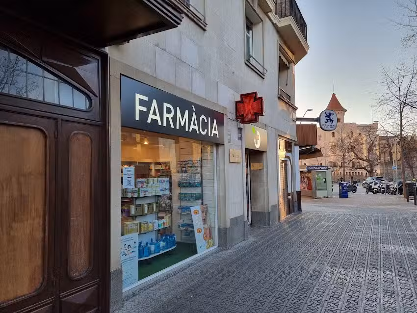 Farmacia Barni