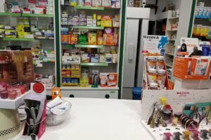 Farmacia Bazt&aacute;n Moreno