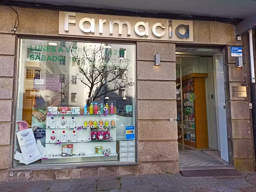 Farmacia Bel&eacute;n Lado Porto