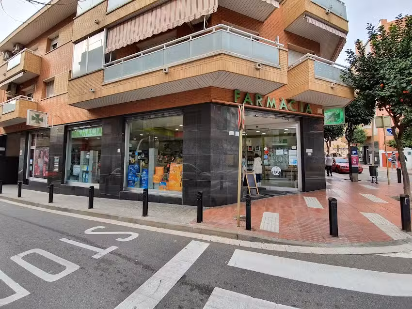 Farmacia Bel&eacute;n Solores Gir&oacute;n