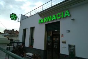 Farmacia Benajarafe &laquo;Alejandra Delgado Gonz&aacute;lez&raquo;