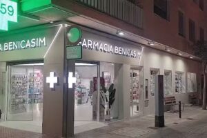 Farmacia Benicasim (Ldos. Fern&aacute;ndez Mateu)