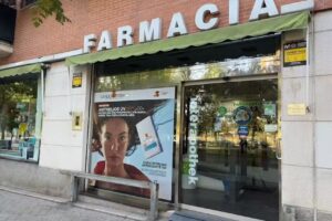 Farmacia Berrocal 60