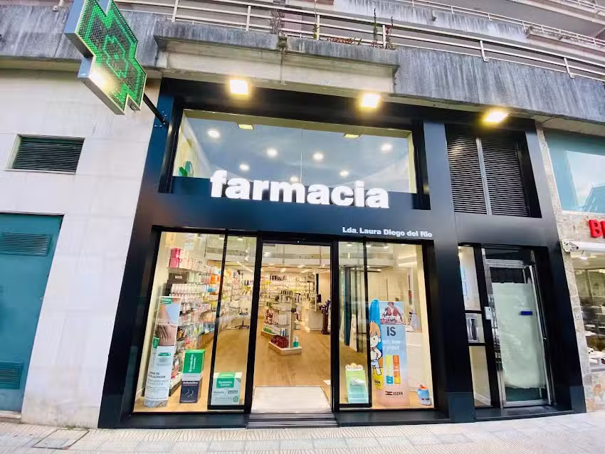 Farmacia Botica del Rio (Lcda. Laura Diego del R&iacute;o)