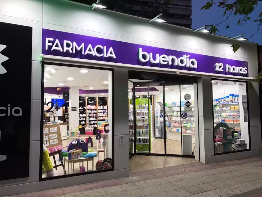Farmacia Buend&iacute;a