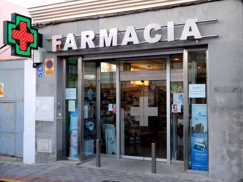 FARMACIA BURGOS 9 &ndash; DOS HERMANAS