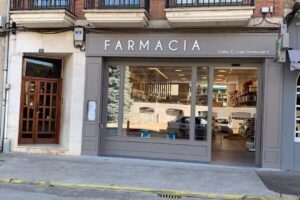 Farmacia C. Luqui Sarrasqueta