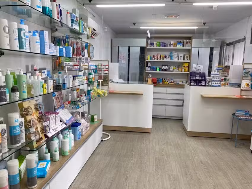 Farmacia C. TAMARIT MART&Iacute;NEZ