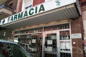 Farmacia Caama&ntilde;o Somoza