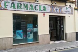 Farmacia Calatrava (Ldo. Le&oacute;n Eguino Toscano)
