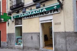 Farmacia calle Ilustracion